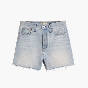 NWT: Madewell the Mom Jean Short, Size 20W